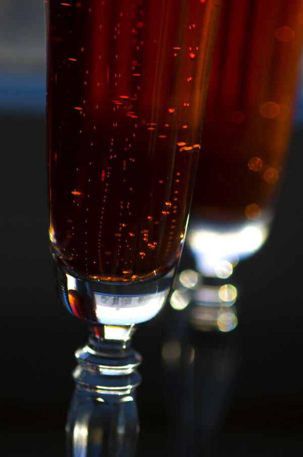 Бокал для шампанского флейта Бокал для шампанского флейта - Sputnik Литва