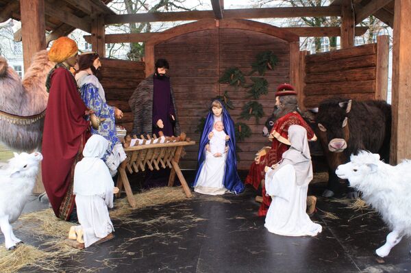 Рождественский вертеп на Кафедральной площади Вильнюса  - Sputnik Литва