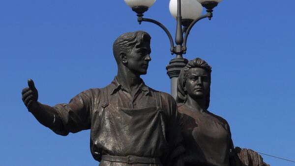 Советские статуи на Зеленом мосту - Sputnik Литва