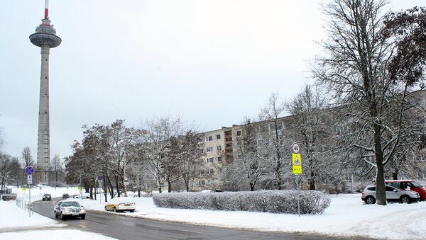 Микрорайон Каролинишкес в Вильнюсе в снегу - Sputnik Литва