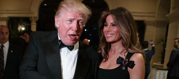 Дональд и Меланья Трамп Дональд и Меланья Трамп - Sputnik Литва