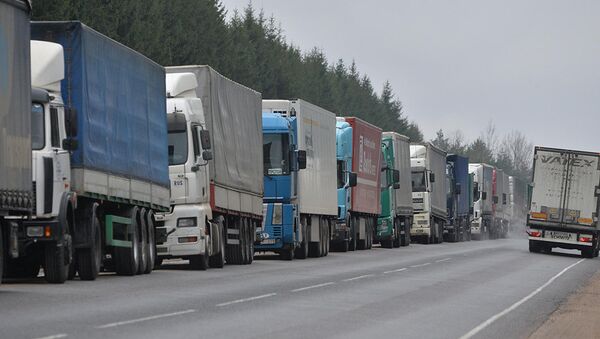 Очередь из грузовиков на границе - Sputnik Lietuva