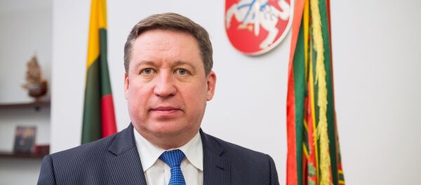 Министр обороны Литвы Раймундас Кароблис Министр обороны Литвы Раймундас Кароблис - Sputnik Литва