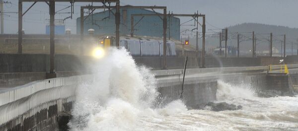 Шторм в Шотландии - Sputnik Литва