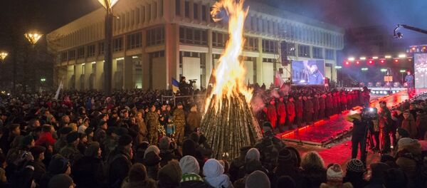 Костер возле Сейма в память о 13 января - Sputnik Литва