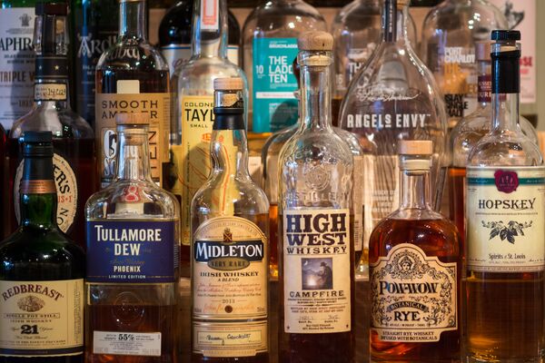 Lietuva pirmauja pagal alkoholio suvartojimą - Sputnik Lietuva