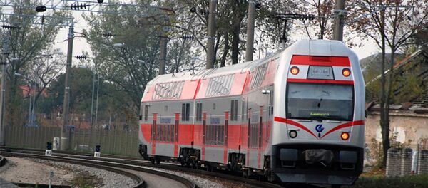 Поезд едет в Каунас - Sputnik Литва