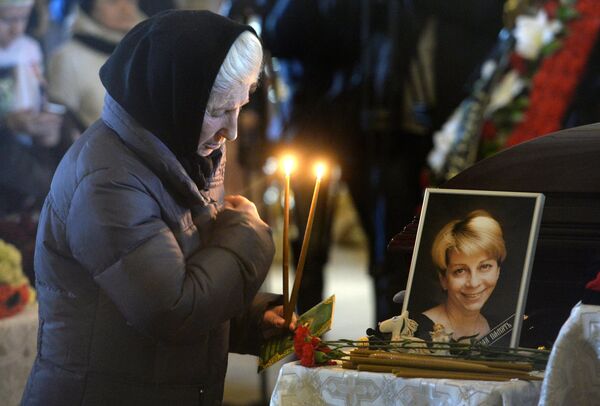 Прощание с погибшими при крушении самолета Ту-154 Прощание с погибшими при крушении самолета Ту-154 - Sputnik Литва