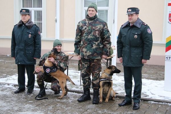 Новые четвероногие защитники литовской границы Новые четвероногие защитники литовской границы - Sputnik Lietuva
