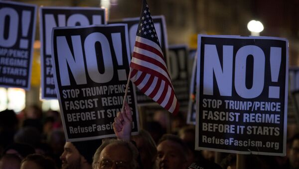 Митинг против Дональда Трампа в Нью-Йорке - Sputnik Литва