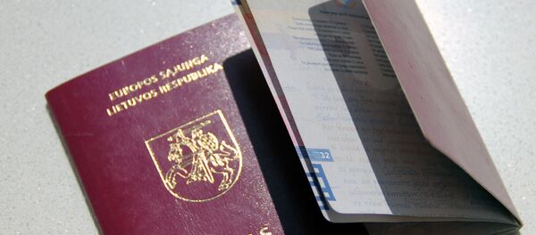 Литовские паспорта Литовские паспорта - Sputnik Литва