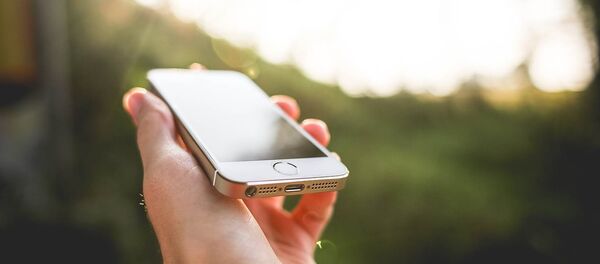 Айфон, архивное фото - Sputnik Литва