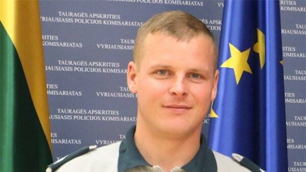 Полицейский Томас, что погиб в аварии - Sputnik Литва