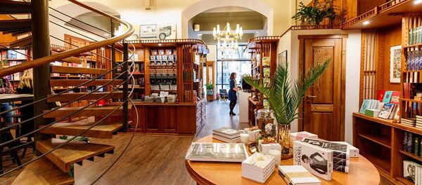 Книжный бутик Министерство книг в Каунасе Книжный бутик Министерство книг в Каунасе - Sputnik Lietuva