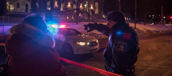 Место стрельбы в Квебеке - Sputnik Литва