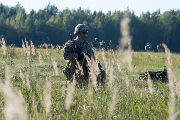 Воздушный десант США участвует в военных учениях в Литве Воздушный десант США участвует в военных учениях в Литве - Sputnik Lietuva