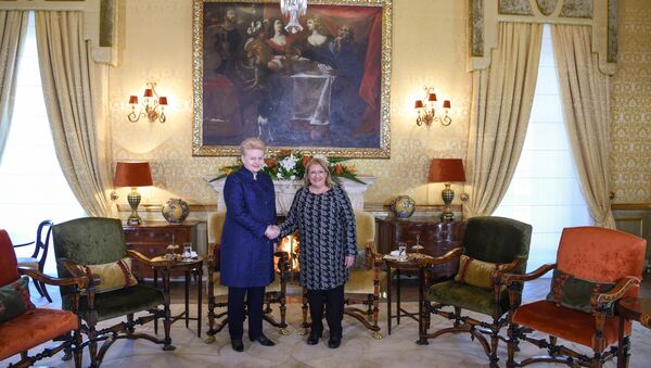 Президент Литвы Грибаускайте встречается с президентом Мальты Мари-Луиз Колейро Прека - Sputnik Литва