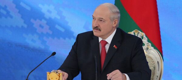 Прямая-трансляция президента Александра Лукашенко Прямая-трансляция президента Александра Лукашенко - Sputnik Lietuva