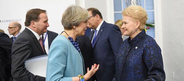 Даля Грибаускайте и Тереза Мэй - Sputnik Литва