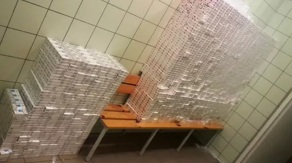 Контрабанда сигарет на Немане Контрабанда сигарет на Немане - Sputnik Lietuva