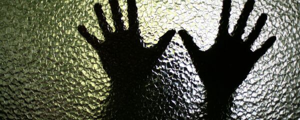 Ребенок за стеклом - Sputnik Литва