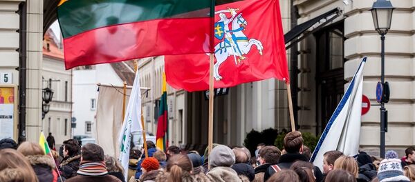 Шествие Путь литовского государства в День независимости Литвы Шествие Путь литовского государства в День независимости Литвы - Sputnik Lietuva