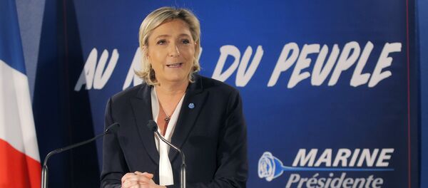Марин Ле Пен Марин Ле Пен - Sputnik Литва