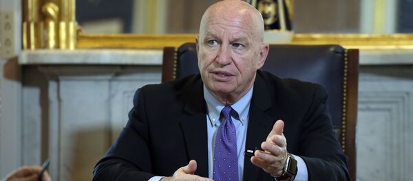 Республиканец Кевин Брэйди - Sputnik Литва