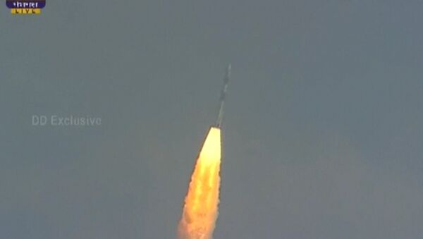 Запуск ракеты с 104 спутниками в Индии - Sputnik Литва