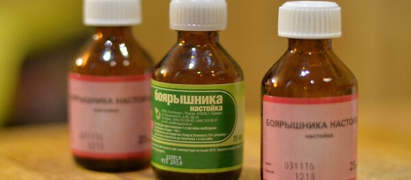 В правительстве предложили продавать Валокордин и Боярышник только по рецептам - Sputnik Литва