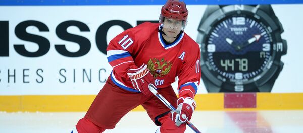 Хоккей. Матч Легенды мира под московскими звездами - Sputnik Литва