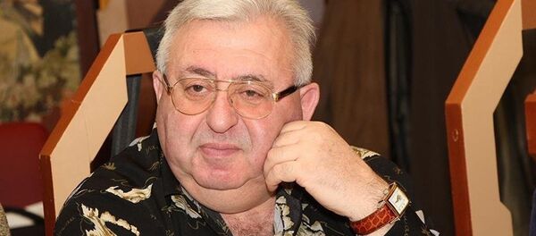 Шеф-редактор интернет-портала Мобильные телекоммуникации Леонтий Букштейн - Sputnik Литва