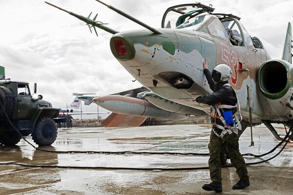 Подготовка к вылету самолетов ВКС России на авиабазе Хмеймим в Сирии - Sputnik Литва