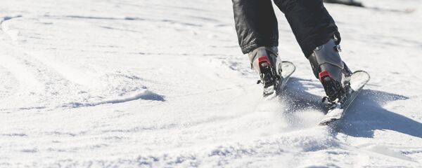 Катание на лыжах Катание на лыжах - Sputnik Lietuva