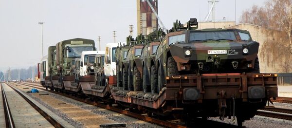 Немецкие танки прибывают в Литву Немецкие танки прибывают в Литву - Sputnik Lietuva