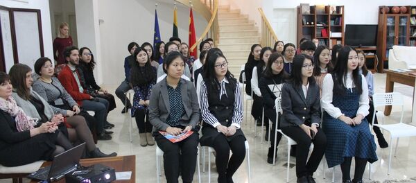 Китайские студенты-литуанисты Китайские студенты-литуанисты - Sputnik Литва