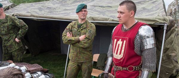 День единства армии и общества - Sputnik Lietuva