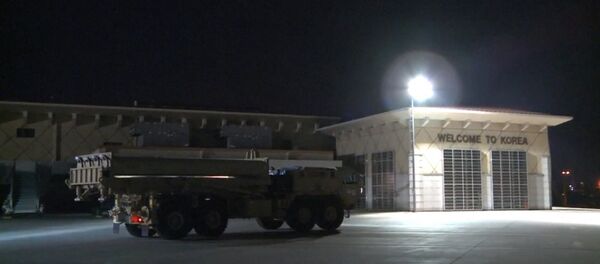 Кадры доставки элементов противоракетной системы THAAD в Южную Корею - Sputnik Литва