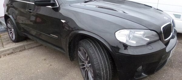 В Великобритании угнанный BMW X5 В Великобритании угнанный BMW X5 - Sputnik Lietuva