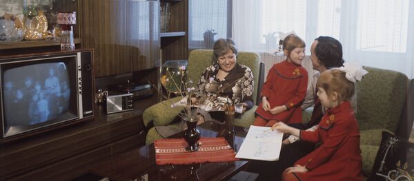 Семья работников комбината Стройпластмасс Войковых - Sputnik Литва