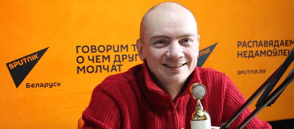 Белорусский композитор Евгений Олейник Белорусский композитор Евгений Олейник - Sputnik Литва
