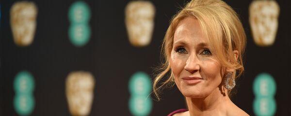 Britų rašytoja Džoana Rouling Britų rašytoja Džoana Rouling - Sputnik Lietuva