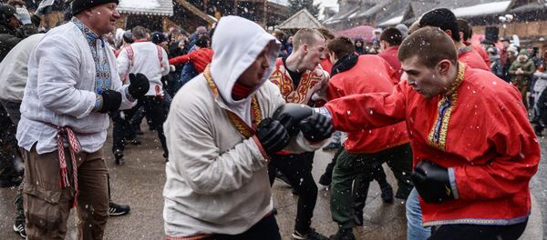 Масленичные гуляния в Москве Масленичные гуляния в Москве - Sputnik Литва