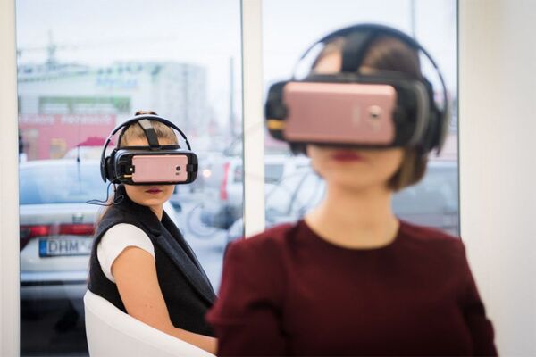 Первый 3D кинозал виртуальной реальности Первый 3D кинозал виртуальной реальности - Sputnik Lietuva