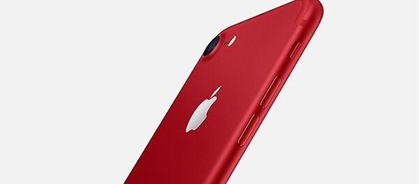 Красный айфон Красный айфон - Sputnik Литва