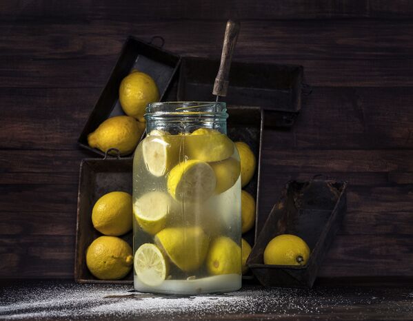 Снимок Homemade lemon beverage финского фотографа Antti Hallakorpi, победивший в Национальном конкурсе 2017 Sony World Photography Awards - Sputnik Литва