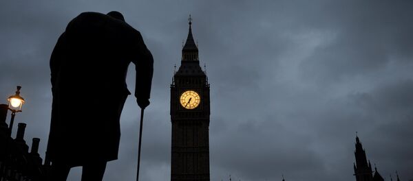 Статуя Уинстона Черчилля перед Биг-Беном - Sputnik Lietuva