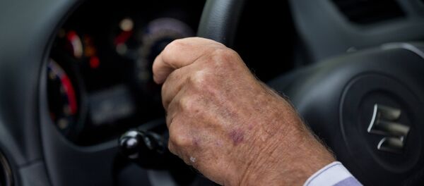 Пенсионер за рулем - Sputnik Lietuva