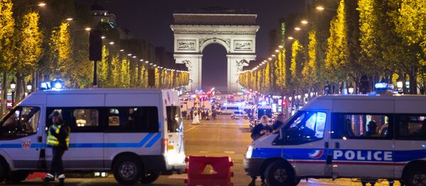 Последствия перестрелки в центре Парижа Последствия перестрелки в центре Парижа - Sputnik Lietuva