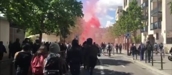 _Марш парижских школьников и лицеистов против Марин Ле Пен и Эммануэля Макрона - Sputnik Литва